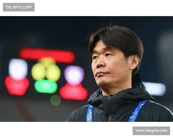 李霄鹏加盟沧州雄狮:职业化管理的提升与队伍未来的保障 李霄鹏加盟沧州雄狮:职业化管理的提升与队伍未来的保障
